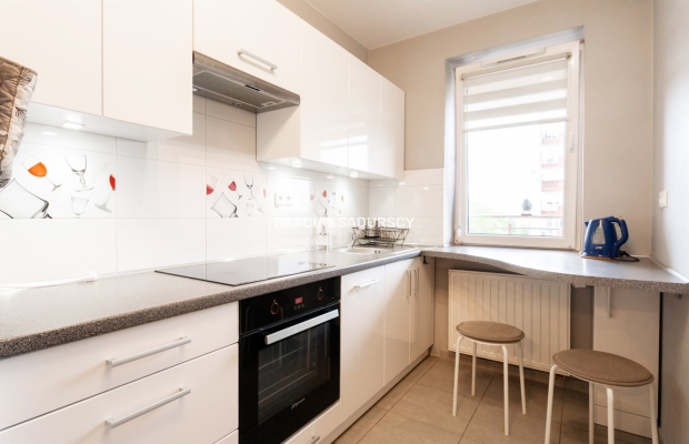 Przestronna kawalerka 37 m2, Os. 2 Płk. Lotniczego