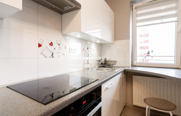 Przestronna kawalerka 37 m2, Os. 2 Płk. Lotniczego