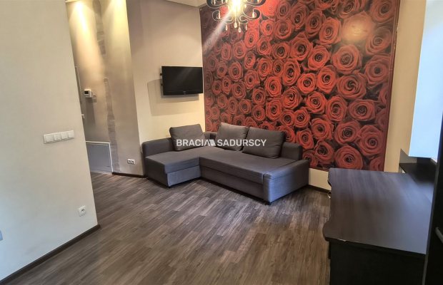 1 pokojowe, 26m2, Karmelicka-Siemiradzkiego.