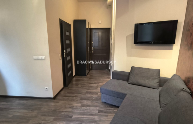 1 pokojowe, 26m2, Karmelicka-Siemiradzkiego.