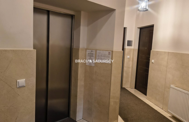 1 pokojowe, 26m2, Karmelicka-Siemiradzkiego.