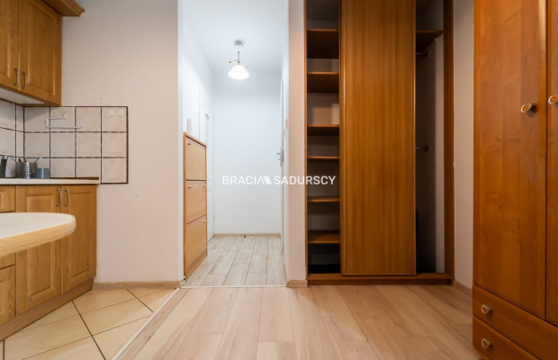 KAWALERKA DO WYNAJĘCIA NISKA CENA WOLNE