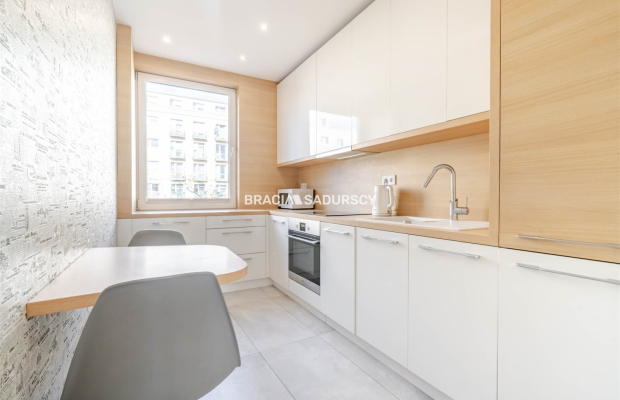 M-2 POK 49 M2 NOWA HUTA BALKON PIWNICA PREMIUM