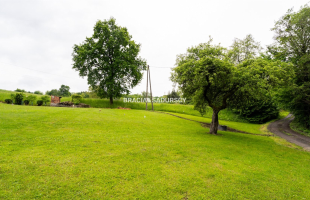  Działka budowlano-rolna w Łazanach gm.Biskupice