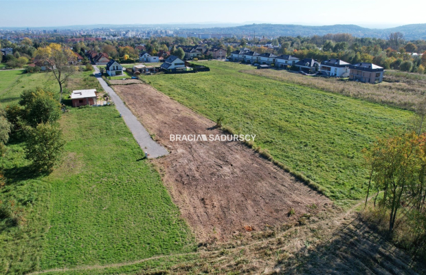 Atrakcyjna działka budowlana w Krakowie -Bronowice