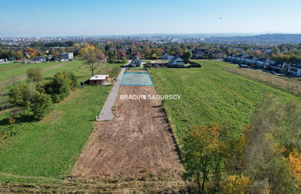 Atrakcyjna działka budowlana w Krakowie-Bronowice