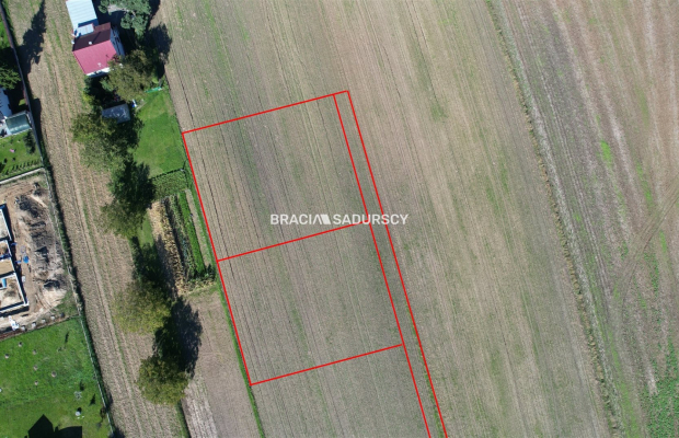 Działka budowlana - Kraków, Nowa Huta, Łuczanowice, ul. ks. Kazimierza Figlewicza  

 Na sprzedaż działka budowlana o powierzch