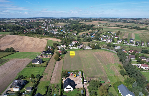 Działka budowlana - Kraków, Nowa Huta, Łuczanowice, ul. ks. Kazimierza Figlewicza  

 Na sprzedaż działka budowlana o powierzch