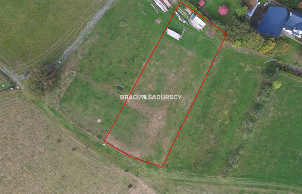 DZIAŁKA BUDOWLANA 22 ARA UZBROJONA POD DOM DOBRA 