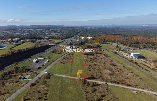 Działka komercyjna o powierzchni 8700 m² położona w miejscowości Rudno, gmina Krzeszowice. Teren w miejscowym planie zagospodar