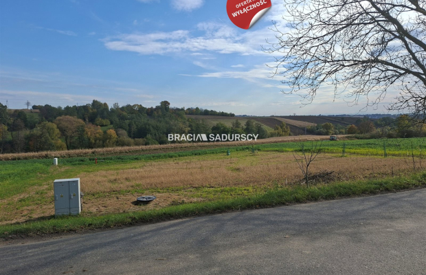 Maciejowice - widokowa działka z przyłączami