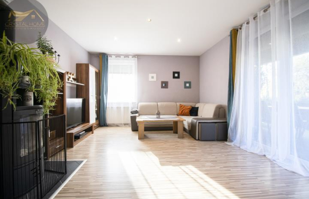 Dom wolnostojący z widokami na góry