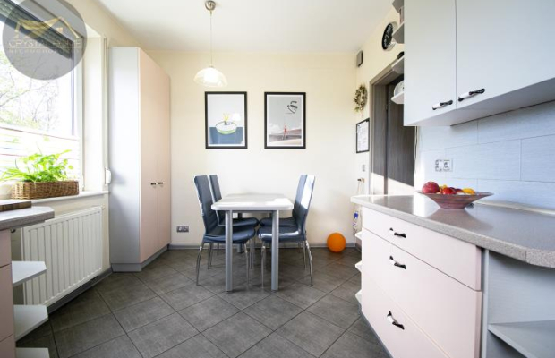 Dom wolnostojący z widokami na góry