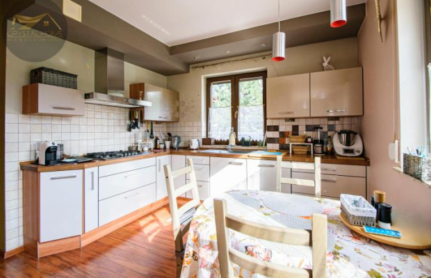 Piękny dom z widokiem na góry/ Burkatów / 20arów