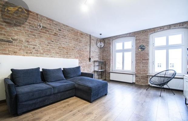 Rynek, 2 pokoje - 63m2