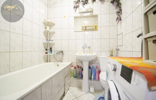 2pokojowe mieszkanie na Osiedlu Młodych z balkonem