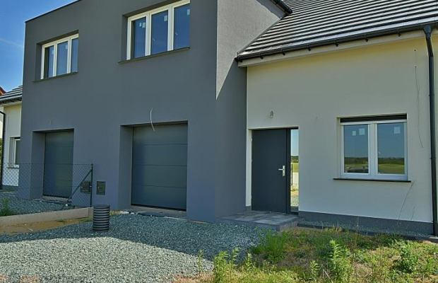 Nowy dom 6 pokoi, widok na las, 5 min do Wrocławia