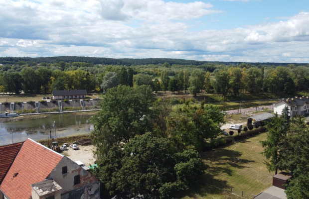 Kompleks budynków przy ul. 6 Sierpnia w Puławach..