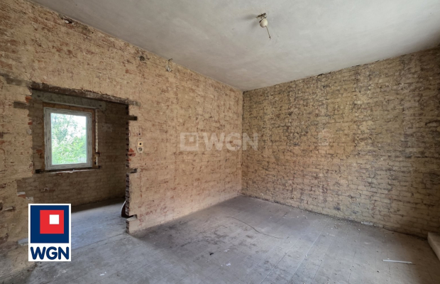 Przemków, kamienica, cena 185 000 zł, sprzedam.  
  
Na sprzedaż kamienica zlokalizowana w Przemkowie z piwnicą i użytkowym pod