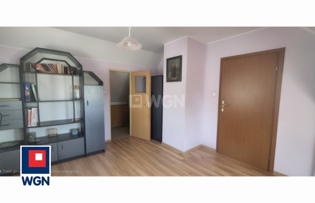 Długie, dom bliźniak, powierzchnia użytkowa 61 m2, działka 7 ar, sprzedam, 239 000 zł, do negocjacji.  
  
  
Zapraszamy do zap