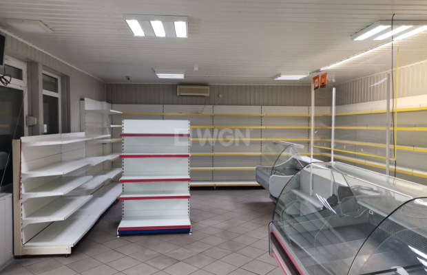 Buczyna, gmina Radwanice, powiat polkowicki, lokal 90 m2, działka 900 m2, 140 000 zł, sprzedam.  
  
Na sprzedaż lokal handlowo