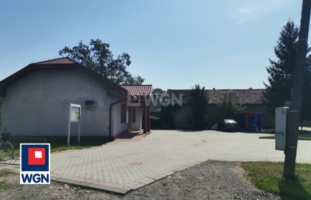 Sucha Górna, gmina Polkowice, lokal handlowy 126,31 m2, 590 000 zł sprzedam  
  
Na sprzedaż lokal handlowy o powierzchni zabud