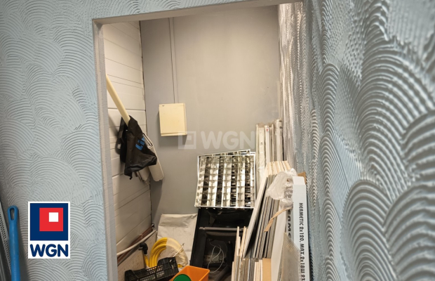 Polkowice, wynajmę lokal, 26,50 m2, koszt najmu 1113,00 zł netto.  
  
Na wynajem lokal położony w Centrum Handlowym Muszkieter