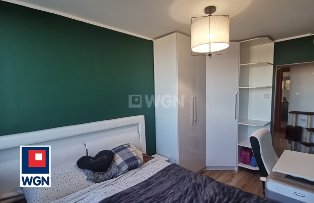 Polkowice, mieszkanie 3 pokoje, 72 m2, balkon, sprzedam, 430 000 zł.  
  
Na sprzedaż mieszkanie na 10 piętrze w wieżowcu na ul