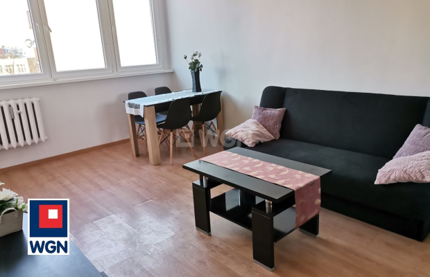 Polkowice, 2 pokoje, 3 piętro, wynajmę, 39 m2, 1700 zł miesięcznie.  
  
Oferta wyłącznie w WGN Polkowice.  
  
Dostępne od zar