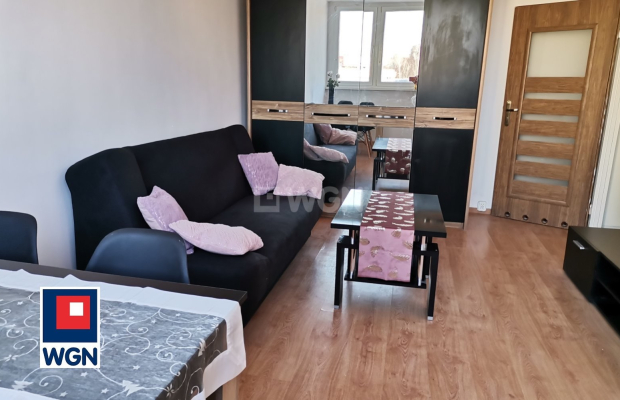 Polkowice, 2 pokoje, 3 piętro, wynajmę, 39 m2, 1700 zł miesięcznie.  
  
Oferta wyłącznie w WGN Polkowice.  
  
Dostępne od zar