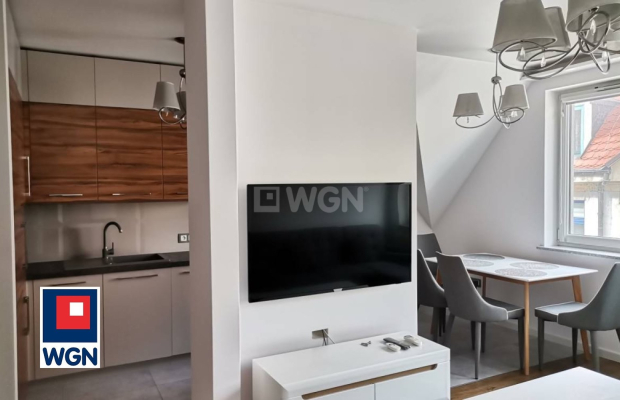 Polkowice, 4 pokoje, 2 piętro, wynajmę, 72 m2, 3 000 zł miesięcznie.  
  
Dostępność: do uzgodnienia. Najem okazjonalny.  
  
D