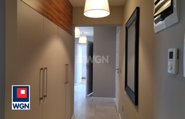 Polkowice, 4 pokoje, 2 piętro, wynajmę, 72 m2, 3 000 zł miesięcznie.  
  
Dostępność: do uzgodnienia. Najem okazjonalny.  
  
D