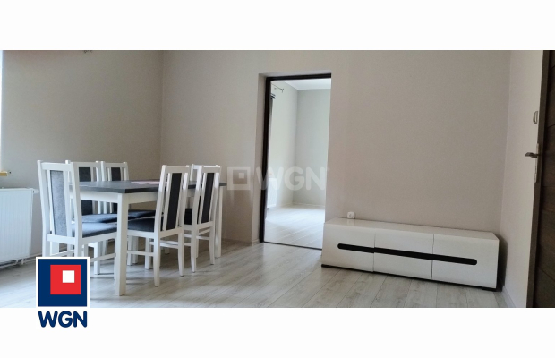 Chocianów, Rynek, mieszkanie, 3 pokoje, 65,3 m2, sprzedam 280000zł. 
 
Na sprzedaż mieszkanie trzypokojowe, na II piętrze kamie