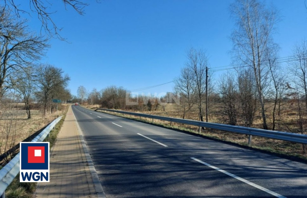 Szprotawa, grunt inwestycyjny, 84 ar, cena 220 000 zł, sprzedam.  
  
Na sprzedaż atrakcyjna działka zlokalizowana w Henrykowie