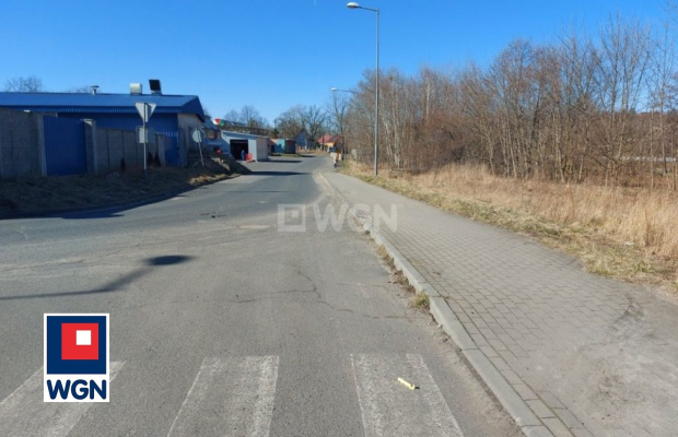 Szprotawa, grunt inwestycyjny, 84 ar, cena 220 000 zł, sprzedam.  
  
Na sprzedaż atrakcyjna działka zlokalizowana w Henrykowie