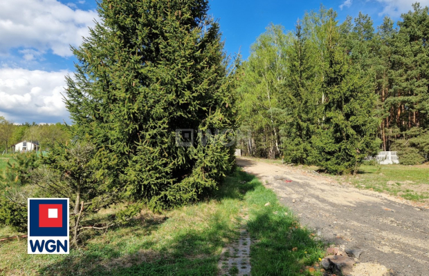 Łagoszów Wielki, działka budowlana, 800 m2, cena 69 000 zł, sprzedam.  
  
Na sprzedaż działka na terenie projektowanego osiedl