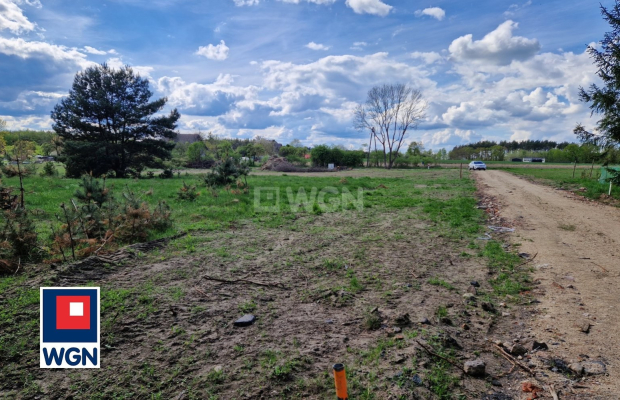 Łagoszów Wielki, działka budowlana, 985 m2, cena 85 000 zł, sprzedam.  
  
Na sprzedaż działka na terenie projektowanego osiedl