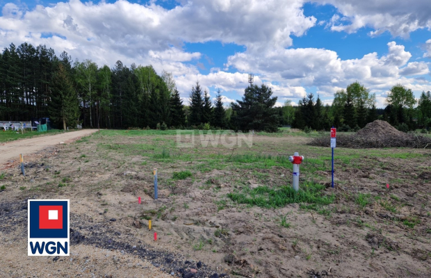 Łagoszów Wielki, działka budowlana, 985 m2, cena 85 000 zł, sprzedam.  
  
Na sprzedaż działka na terenie projektowanego osiedl