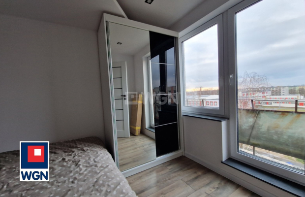 Świętoszów, mieszkanie 2 pokoje, 31 m2, sprzedam, cena 180 000 zł.  
  
Na sprzedaż komfortowa kawalerka w bloku na 4 piętrze. 