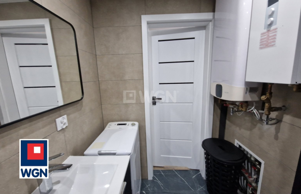 Świętoszów, mieszkanie 2 pokoje, 31 m2, sprzedam, cena 180 000 zł.  
  
Na sprzedaż komfortowa kawalerka w bloku na 4 piętrze. 