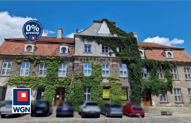 Szprotawa, kamienica, 19 pokoi, 920 m2, sprzedam, cena 2 490 000 zł.  
  
 Oferta wyłącznie w WGN Nieruchomości.  
  
 Sprzedam