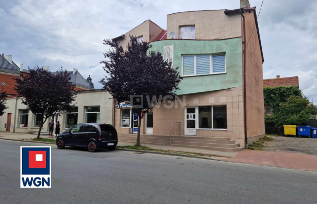 Szprotawa, lokal handlowo-usługowy 70 m2, wynajmę, 3500 zł.  
  
Wynajmę lokal w śródmieściu Szprotawy, przy ulicy Kościuszki. 