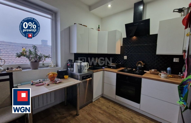 Szprotawa, apartament z ogrodem, 4 pokoje, 75 m2, sprzedam, cena 389 000 zł.  
  
Oferta wyłącznie w WGN Nieruchomości.  
  
 S