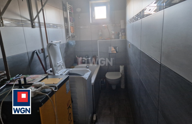 Małomice, mieszkanie 3 pokoje, 64,5 m2, garaż, cena 259 000 zł, sprzedam.  
  
Na sprzedaż oferuję Państwu rozkładowe mieszkani