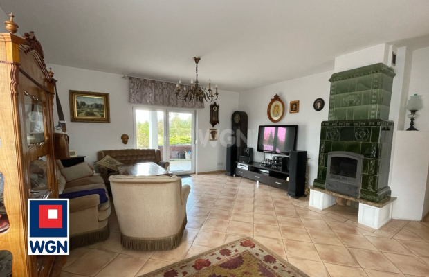 Żagań, dom 5 pokoi, 134 m2, działka 13 ar, cena 1 399 000 zł, sprzedam.  
  
Na sprzedaż rezydencja w stylu dworku dedykowana w