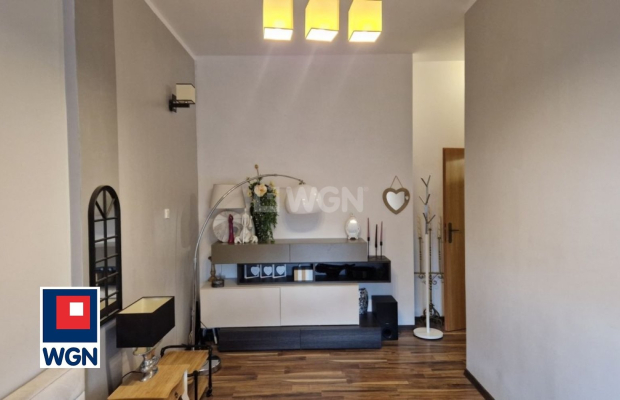 Szprotawa, mieszkanie 3 pokoje, 65 m2, cena 380 000 zł, sprzedam.  
  
Na sprzedaż oferuję Państwu atrakcyjne mieszkanie w zadb