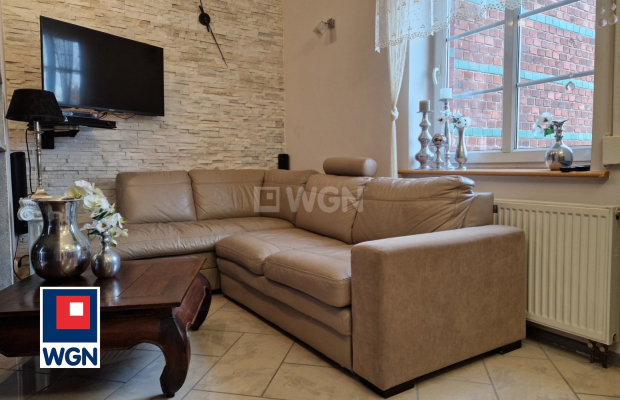 Szprotawa, mieszkanie 3 pokoje, 65 m2, cena 380 000 zł, sprzedam.  
  
Na sprzedaż oferuję Państwu atrakcyjne mieszkanie w zadb