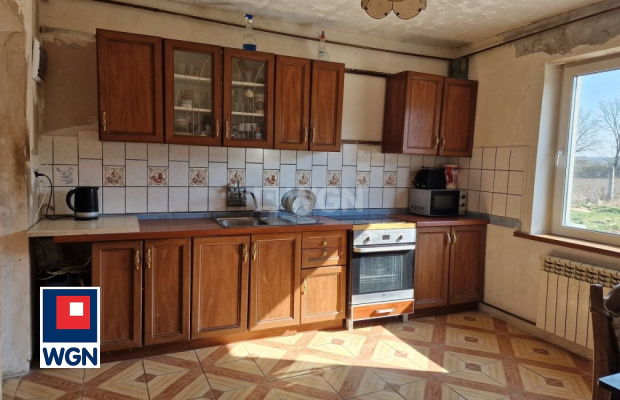 Borowina, dom 7 pokoi, 160 m2, sprzedam, cena 649 000 zł.  
  
 Oferta wyłącznie w WGN Nieruchomości.  
  
 Sprzedam dom wolnos