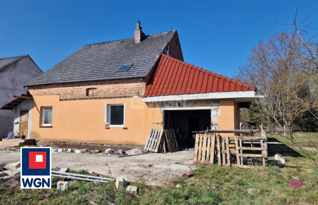 Borowina, dom 7 pokoi, 160 m2, sprzedam, cena 649 000 zł.  
  
 Oferta wyłącznie w WGN Nieruchomości.  
  
 Sprzedam dom wolnos