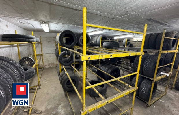 Szprotawa, obiekt usługowo-magazynowy, powierzchnia 600 m2, sprzedam, cena 799 000 zł.  
  
Wyłącznie w WGN Nieruchomości.  
  